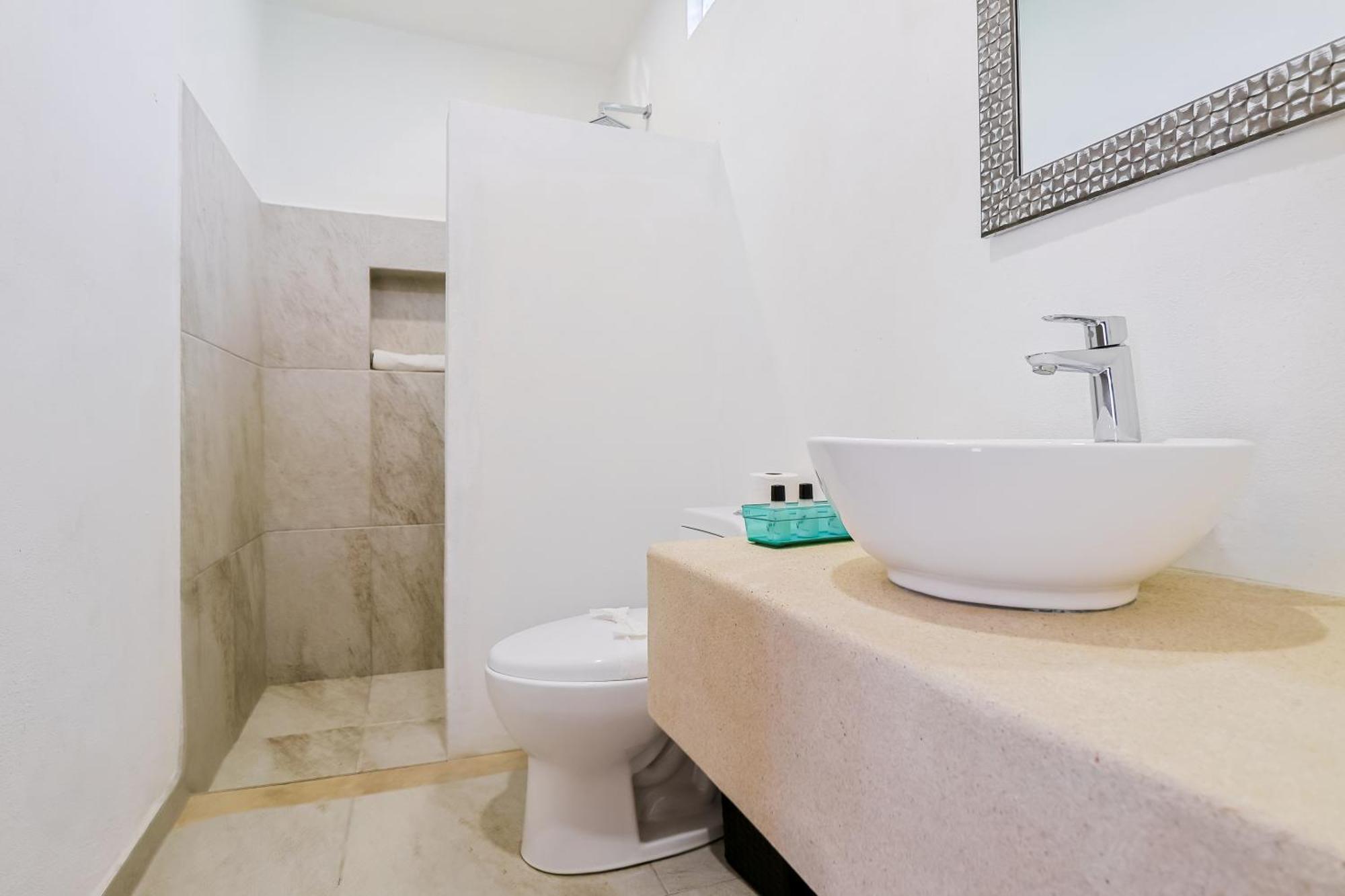 Arkana 9 Suites By Grupo Amber ปลายาเดลการ์เมน ภายนอก รูปภาพ
