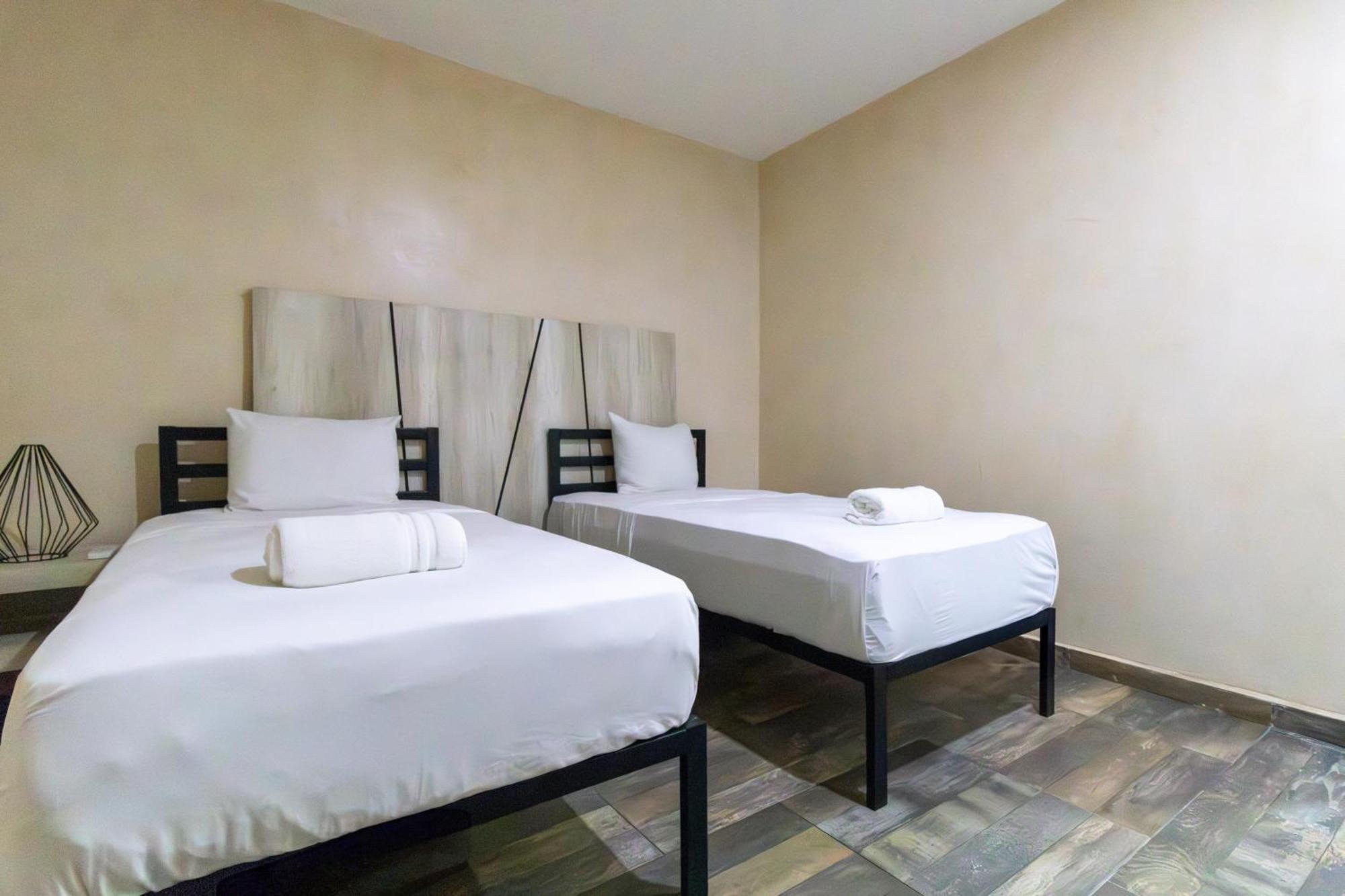 Arkana 9 Suites By Grupo Amber ปลายาเดลการ์เมน ภายนอก รูปภาพ